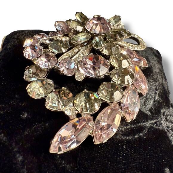 Vtg Eisenberg ICE Signed Swarovski Crystal Floral Spray Silver Tone Brooch 3” - Picture 6 of 17